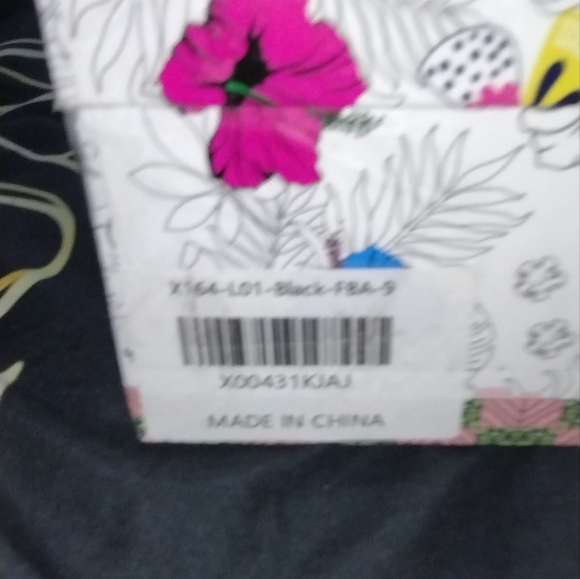 Chic Black Buckled Flats for Women - Picture 7 of 10